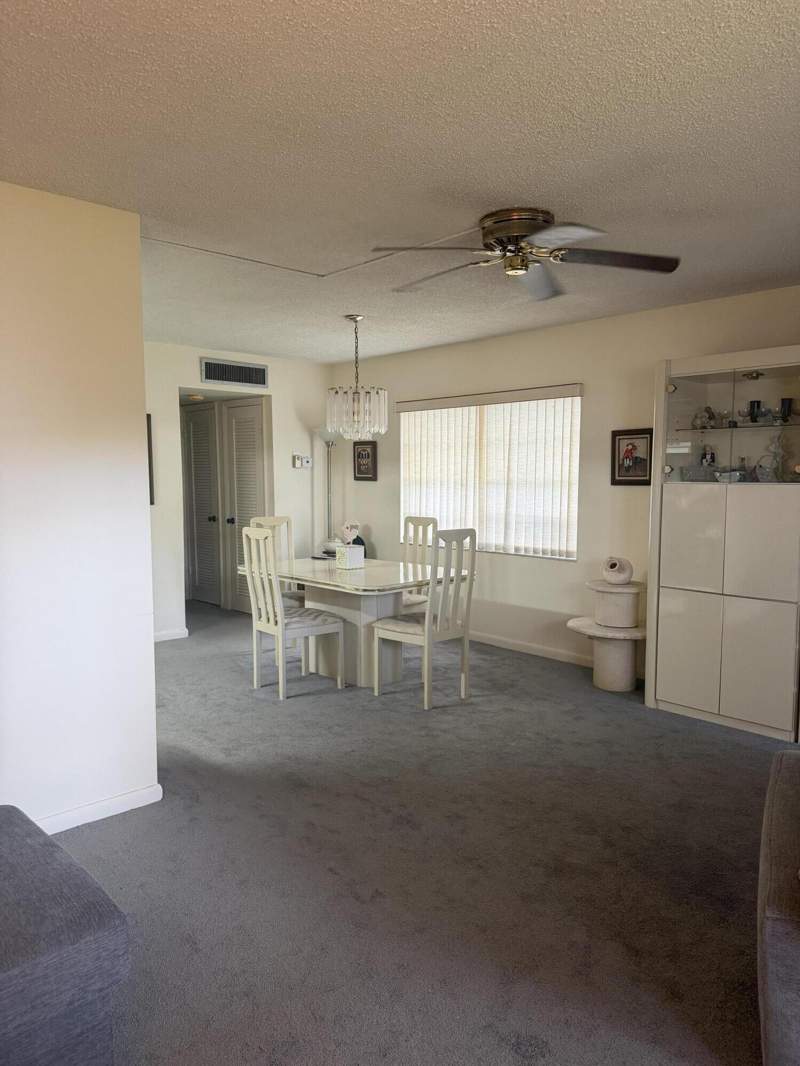 1 bedroom Condominium at 17 Burgundy A, Kings Point Burgundy Condos, Delray Beach — photo 4