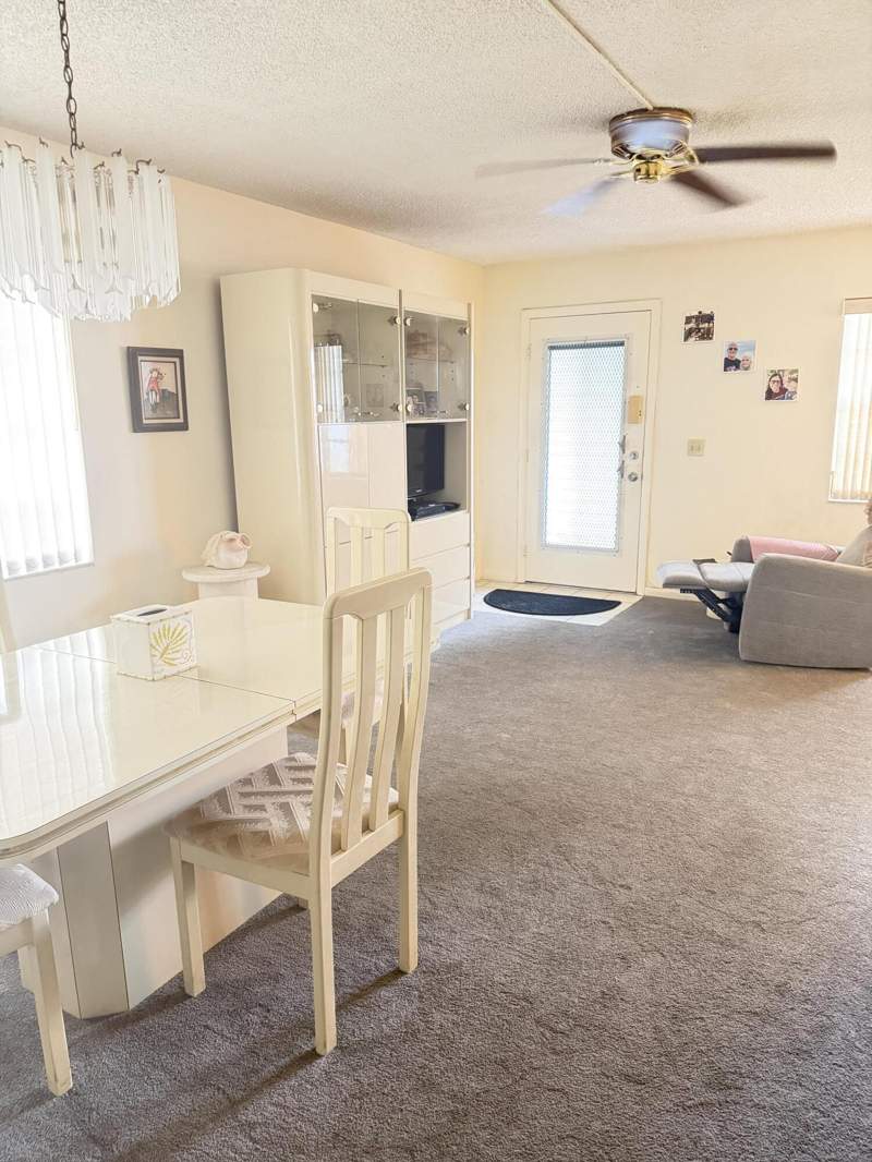 1 bedroom Condominium at 17 Burgundy A, Kings Point Burgundy Condos, Delray Beach — photo 2