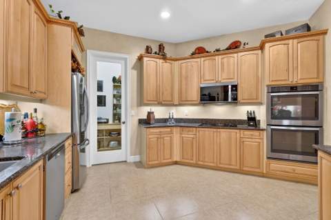 838 SW Grand Reserves Boulevard, Port St. Lucie FL - photo 20 of 68