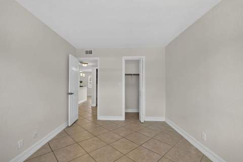 4051 NE 13th Avenue #76-3, Oakland Park FL - photo 15 of 28