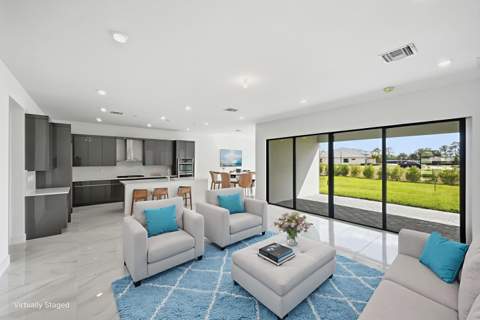 7707 Laurel Park Drive, Lake Worth FL - photo 14 of 55