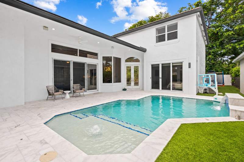 5 bedroom Single Family Residence at 3320 NW 53RD Circle, STRATFORD GREEN, Boca Raton — photo 3