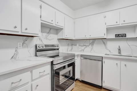 1100 SE 4th Avenue #5, Deerfield Beach FL - photo 24 of 27