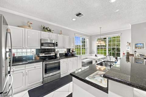12335 NW 10th Drive #B-5, Coral Springs FL - photo 16 of 46