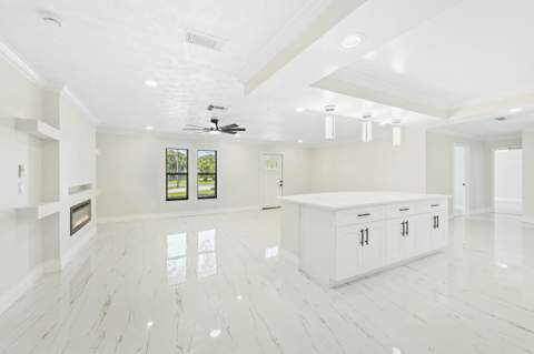 4800 Myrtle Drive, Fort Pierce FL - photo 8 of 51