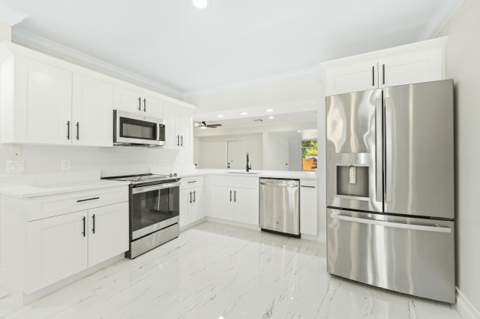 4800 Myrtle Drive, Fort Pierce FL - photo 10 of 51