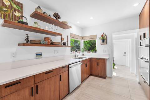 545 NW 7th Street, Boca Raton FL - photo 9 of 42