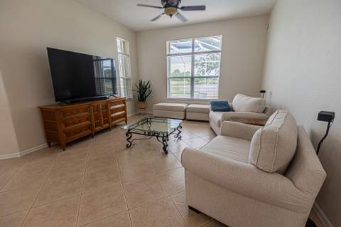 208 SW Whitewood Drive, Port St. Lucie FL - photo 6 of 32