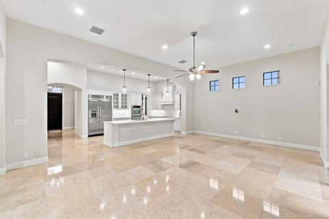 8166 Emerald Avenue, Parkland FL - photo 13 of 45