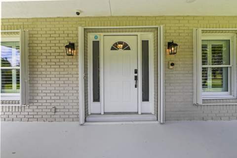 5703 Lago Del Sol Drive, Lake Worth FL - photo 12 of 63