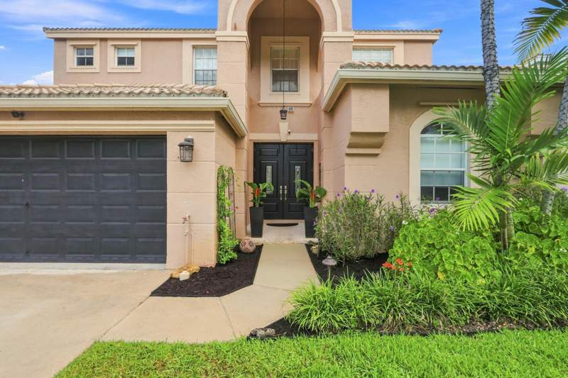 6 bedroom Single Family Residence at 2478 Westmont Lane, Madison Green 1 Pars F, G And I, Royal Palm Beach — photo 5