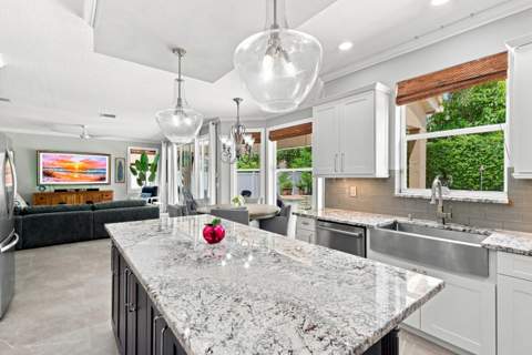 2478 Westmont Lane, Royal Palm Beach FL - photo 6 of 104