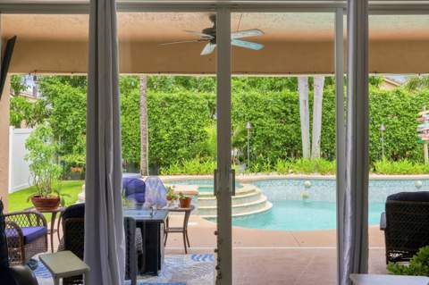 2478 Westmont Lane, Royal Palm Beach FL - photo 15 of 104