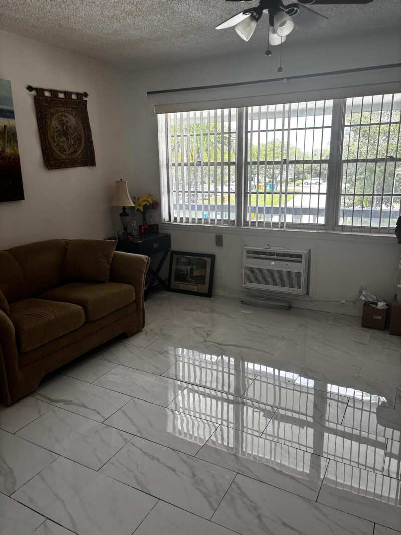 1 bedroom Condominium at 237 Northampton L, Northampton Condos, West Palm Beach — photo 1