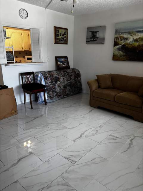 237 Northampton L, West Palm Beach FL - photo 7 of 13