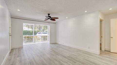 6207 Bay Club Drive #1, Fort Lauderdale FL - photo 14 of 40