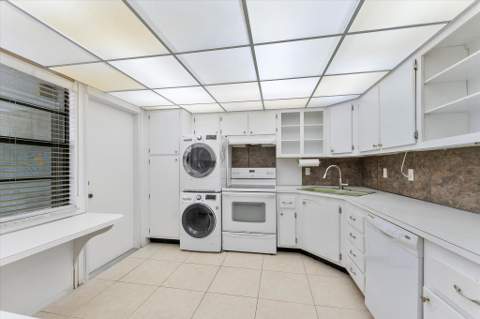 501 SW 11th Place #418, Boca Raton FL - photo 7 of 32