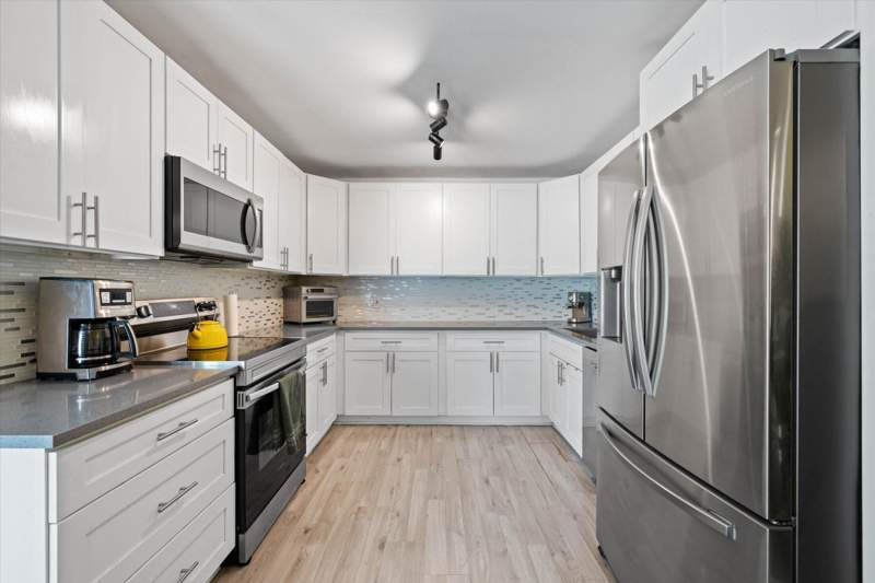 3 bedroom Single Family Residence at 8980 NW 25th Street, Sunrise Golf Village , Sunrise — photo 3