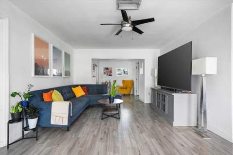 8980 NW 25th Street, Sunrise FL - photo 10 of 50