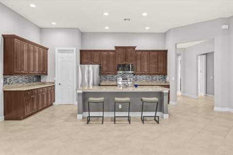 10661 SW Visconti Way, Port St. Lucie FL - photo 8 of 63