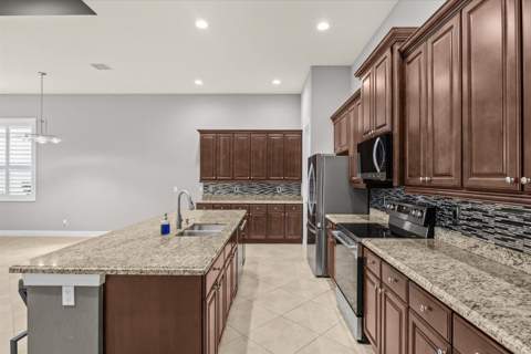 10661 SW Visconti Way, Port St. Lucie FL - photo 11 of 63
