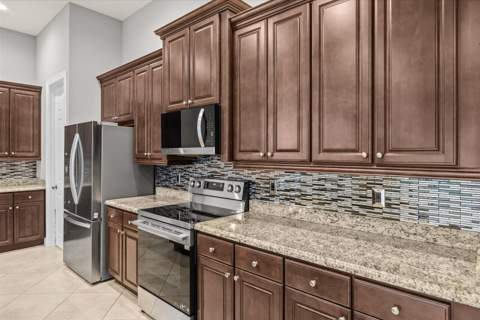 10661 SW Visconti Way, Port St. Lucie FL - photo 12 of 63