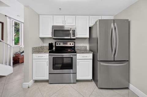 600 Scotia Drive #108, Hypoluxo FL - photo 15 of 48
