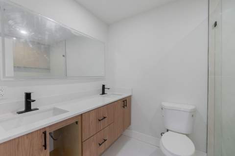 413 N Ware Drive, West Palm Beach FL - photo 9 of 25