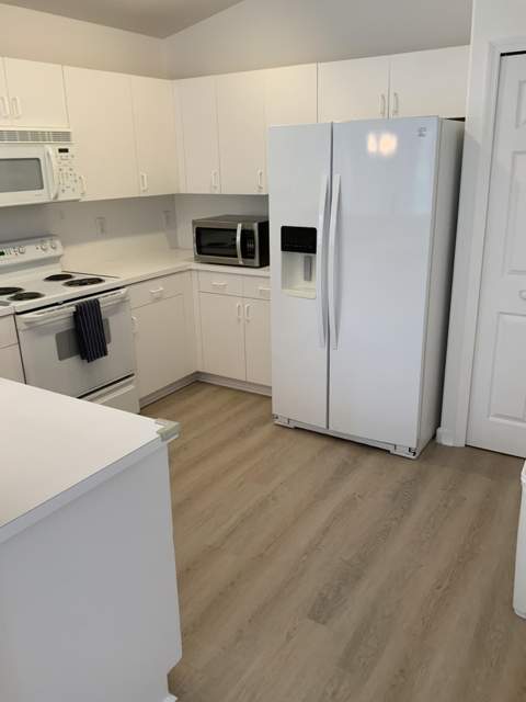 16323 SW 6th Street, Pembroke Pines FL - photo 15 of 51