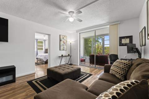 5275 NW 10th Court #305, Plantation FL - photo 16 of 44
