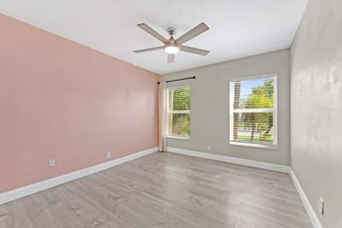 191 SE 1st Circle, Boynton Beach FL - photo 16 of 28