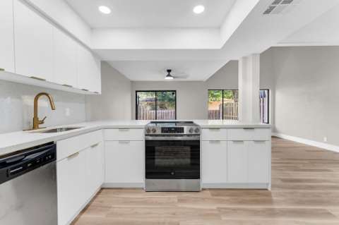4281 NW 76 Avenue, home for sale in Davie 33328