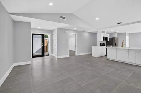 905 NW 21st Way, Delray Beach FL - photo 20 of 91