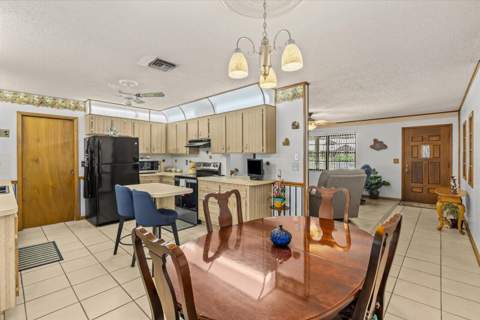 351 Baysinger Avenue, Fort Pierce FL - photo 12 of 57