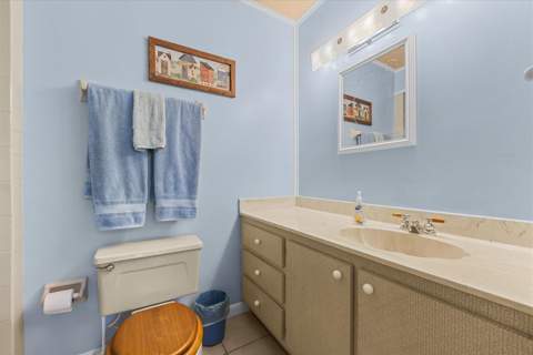 351 Baysinger Avenue, Fort Pierce FL - photo 23 of 57