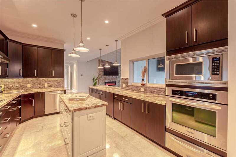 3 bedroom Single Family Residence at 2726 NE 25th Place, Coral Ridge Galt Add, Fort Lauderdale — photo 5