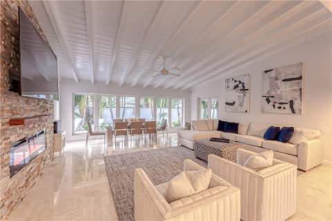 2726 NE 25th Place, Fort Lauderdale FL - photo 6 of 66
