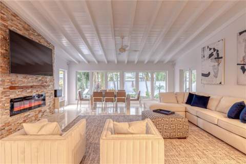2726 NE 25th Place, Fort Lauderdale FL - photo 9 of 66