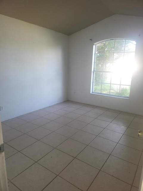 1937 SW Beard Street, Port St. Lucie FL - photo 18 of 27