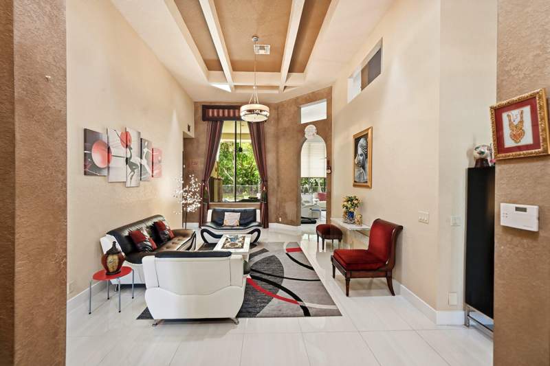 5 bedroom Single Family Residence at 10340 Trianon Place, Versailles Pud, Wellington — photo 5
