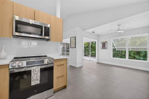 6193 SE Windsong Lane, Stuart FL - photo 19 of 49