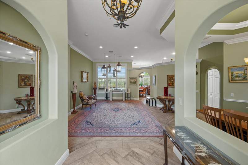 4 bedroom Single Family Residence at 4916 Forest Dale Drive, South Road Pud, Lake Worth — photo 4