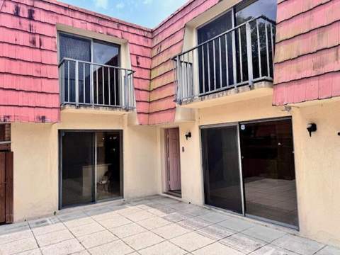 217 Live Oak Lane, Boynton Beach FL - photo 12 of 14