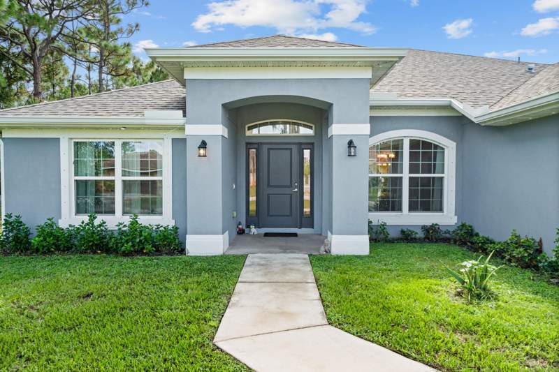 4 bedroom Single Family Residence at 5863 NW CAROVEL Avenue, PORT ST LUCIE SECTION 46 1ST REPLAT, Port St. Lucie — photo 2