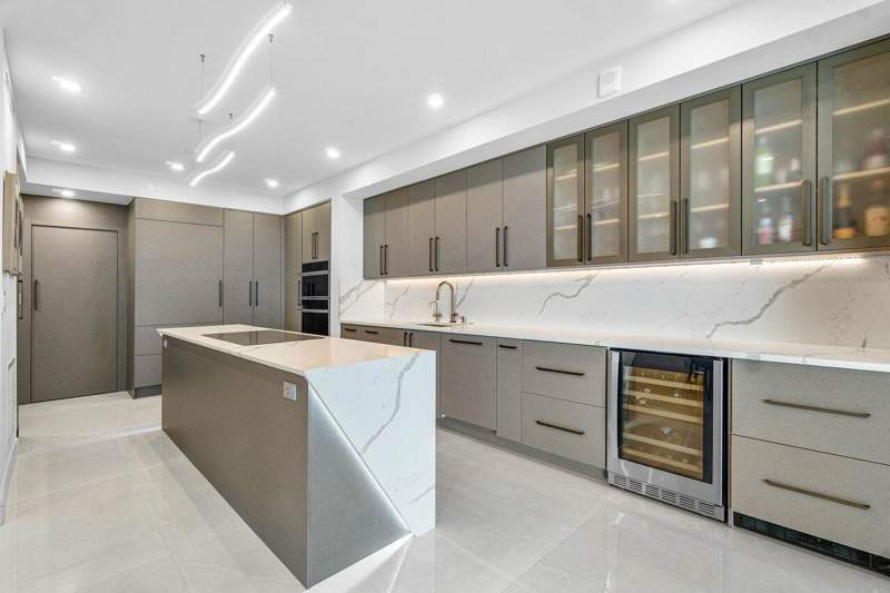 1 bedroom Condominium at 550 SE Mizner Boulevard #B709, Townsend Place Condo, Boca Raton — photo 2
