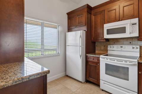 101 Ocean Bluffs Boulevard #504, Jupiter FL - photo 17 of 87