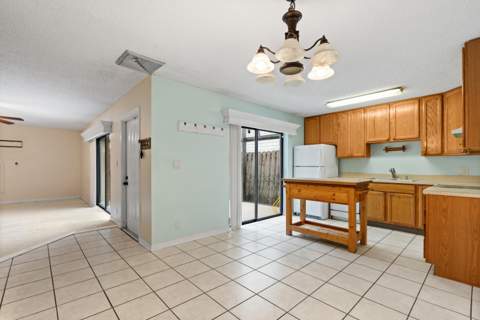 3190 SE BROOK Street, Stuart FL - photo 11 of 28