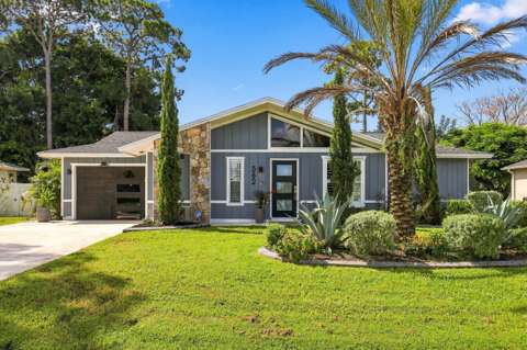 562 SW Eyerly Avenue, home for sale in Port St. Lucie 34983