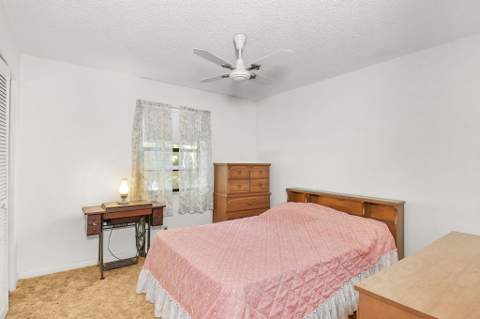 519 Evergreen Drive, Lake Park FL - photo 11 of 21