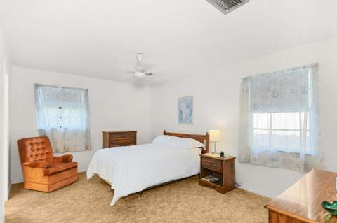 519 Evergreen Drive, Lake Park FL - photo 10 of 21